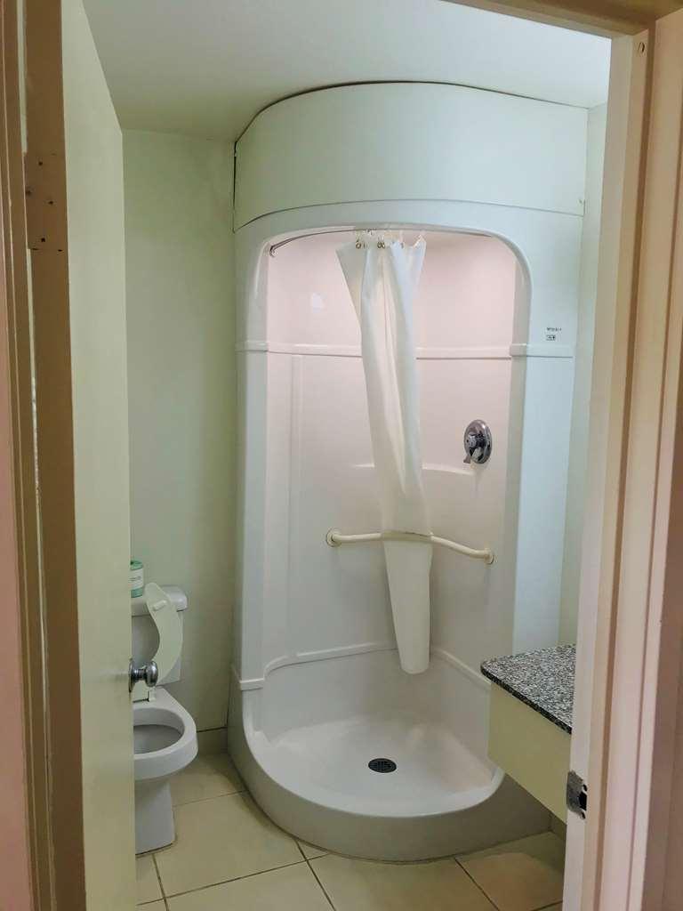 Americas Best Value Inn - Лейк Сити Номер фото