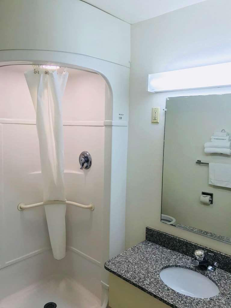 Americas Best Value Inn - Лейк Сити Номер фото