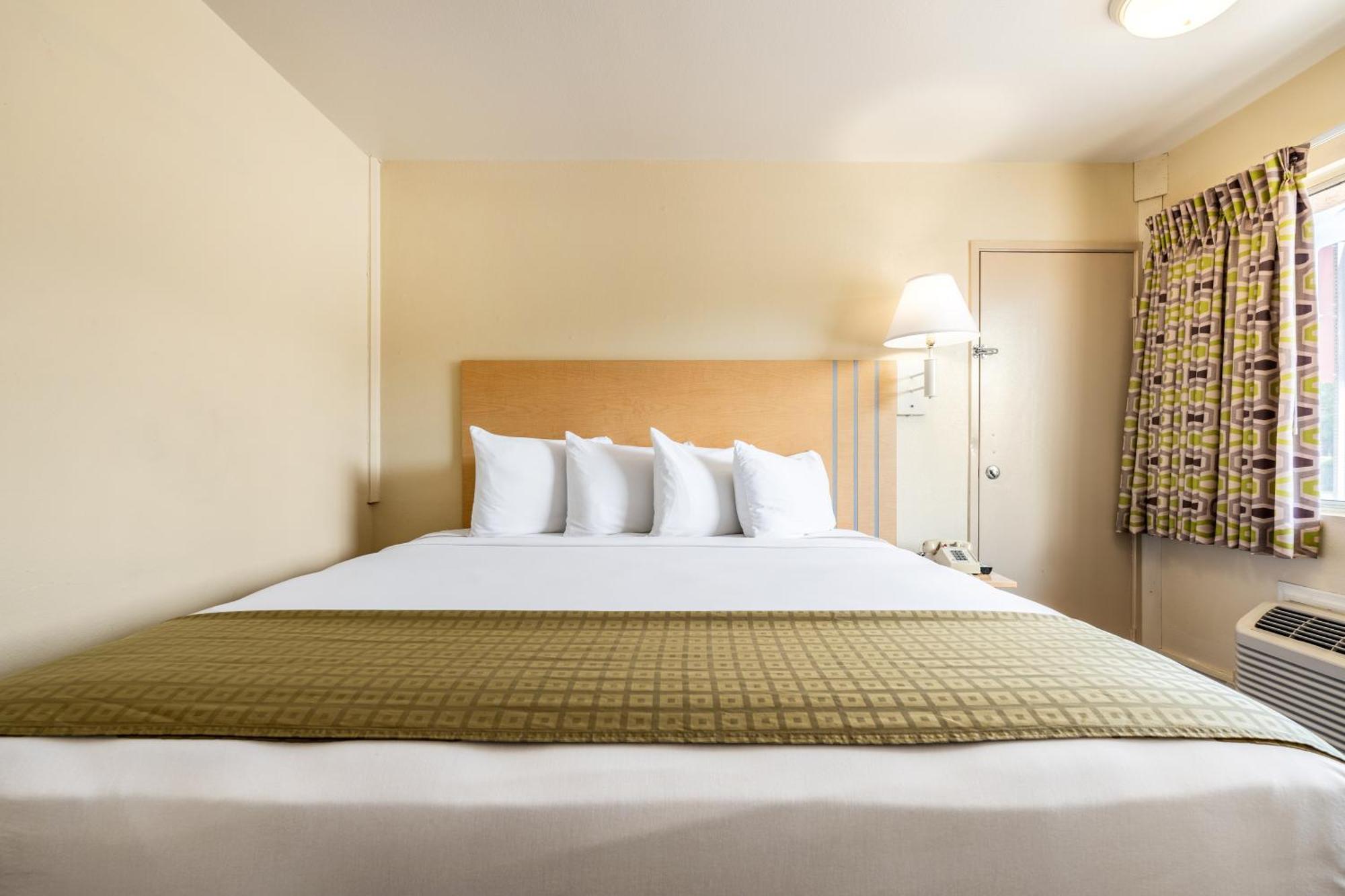 Americas Best Value Inn - Лейк Сити Экстерьер фото