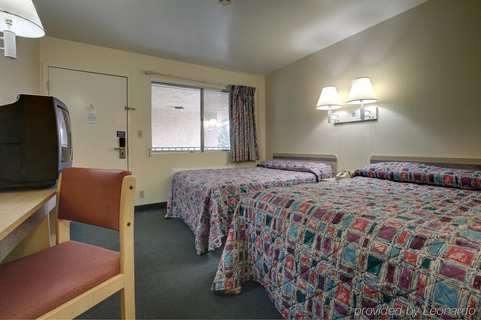 Americas Best Value Inn - Лейк Сити Номер фото